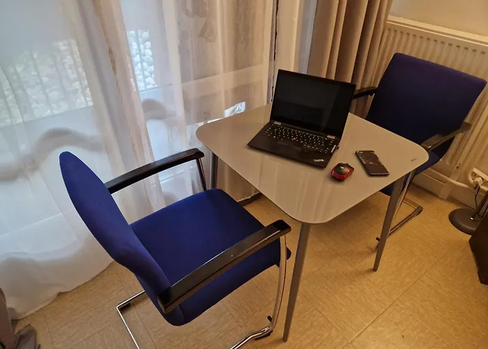 Comfortable Rooms For Working - Levallois